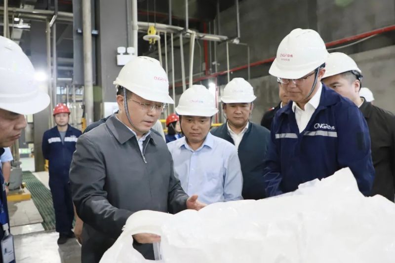 貴州省委常委、常務(wù)副省長吳強(qiáng)調(diào)研中偉