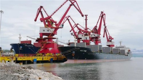 “鎳金屬巨輪”滿載啟航！ 北莫羅瓦利產(chǎn)業(yè)基地鎳產(chǎn)品發(fā)貨首破萬金噸