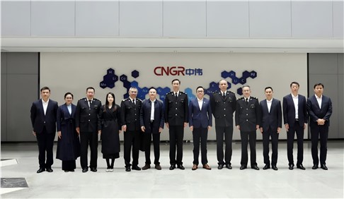 全球化征途上的“關(guān)”鍵力量！長沙海關(guān)關(guān)長顧炯調(diào)研中偉